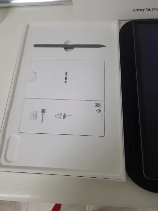 Samsung Galaxy Tab S9 FE Plus con S Pen