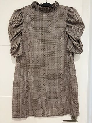 Vestido Zara mangas abullonadas