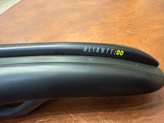 Sillín Fizik Aliante 00 Carbono