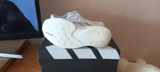 Adidas adizero evo sl blancas y plateadas