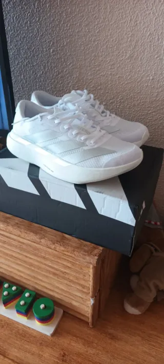 Adidas adizero evo sl blancas y plateadas