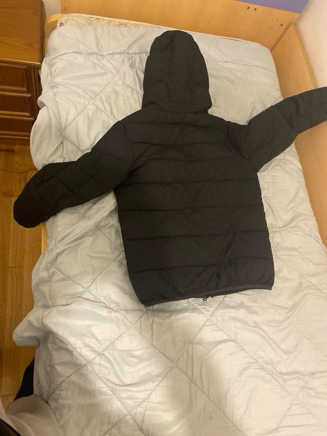 Chaqueta Nike Negra con Capucha