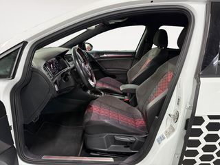 Volkswagen Golf GTI TCR 2.0 TSI 213kW(290CV) DSG