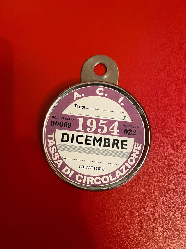 Portabollo vintage per la tua splendida Vespa 