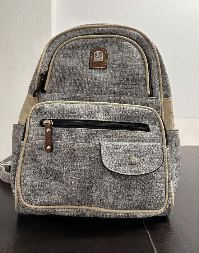 Mochila Mujer Beige y Gris