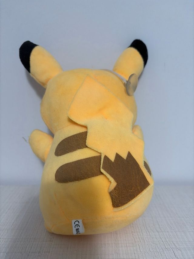 Pikachu Pokémon peluche adorabile