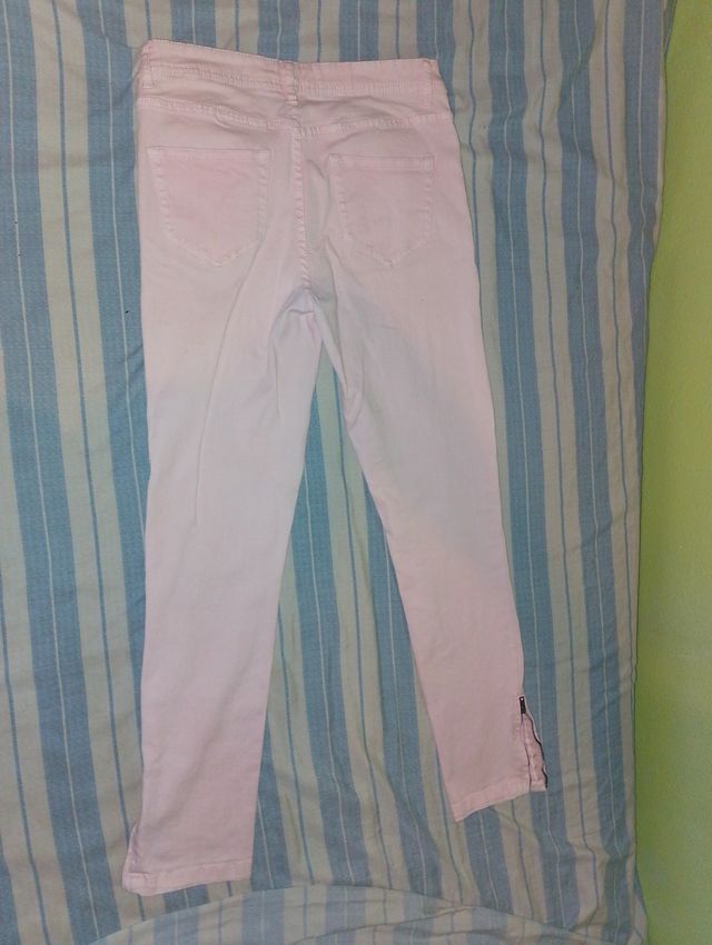 Pantalón vaquero rosa Kiabi Talla S de mujer