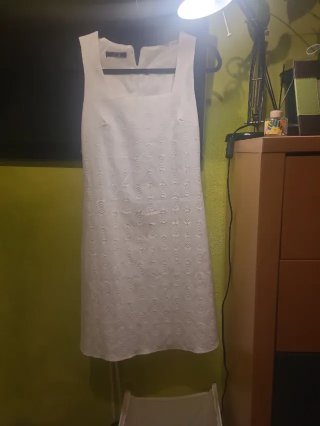 Vestido de verano blanco