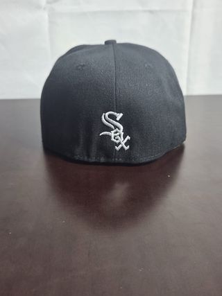 Gorra New Era SOX Negra y Dorada
