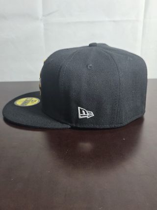 Gorra New Era SOX Negra y Dorada