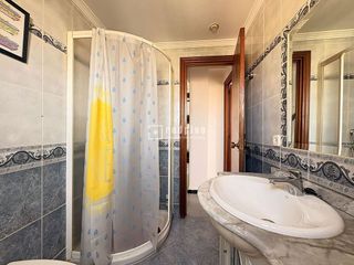 Piso en venta en La Luz - El Torcal en Málaga