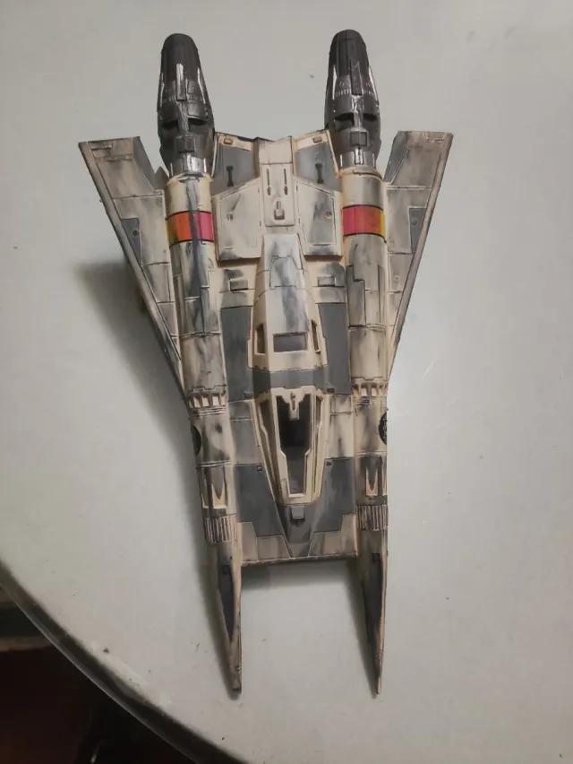 Nave espacial thunderfighter Buck Rogers