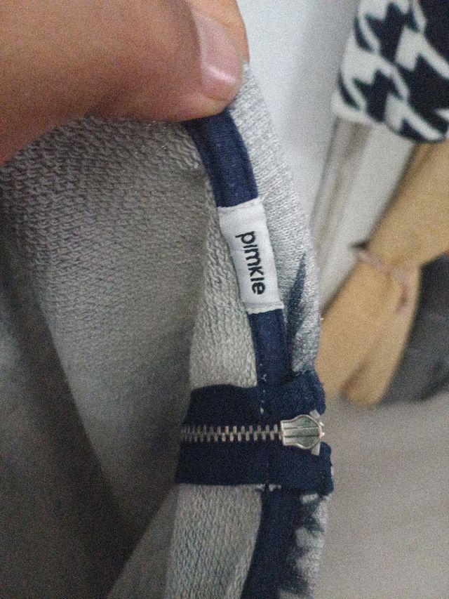 Jersey gris flores azul Talla M