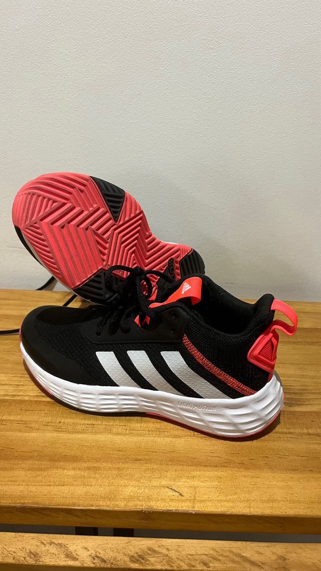 Zapatillas Adidas Negras y Rosas Talla 36 un uso