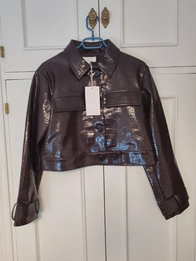 Chaqueta efecto piel animal print Zara