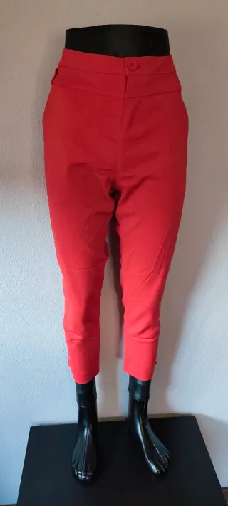 Calças Chic & Jeune Vermelhas Tamanho 40