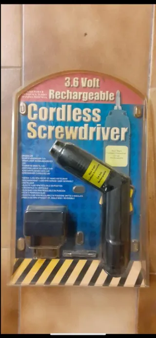 Avvitatore 3.6 Volt Ricaricabile