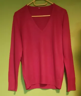 Jersey vintage hombre cuello pico rojo