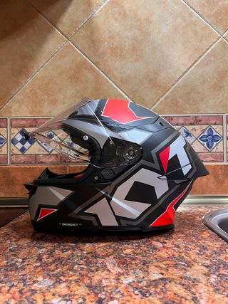 Casco KYT TT-Revo