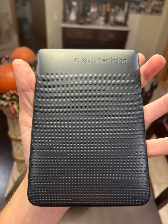 Kobo Clara HD com caixa e capa