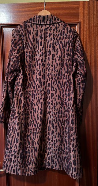 Abrigo Beline Animal Print talla S