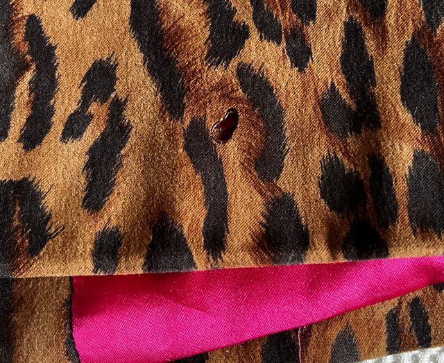 Abrigo Beline Animal Print talla S