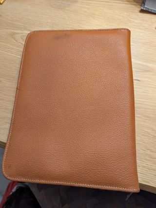 Cartera porta documentos casi sin uso