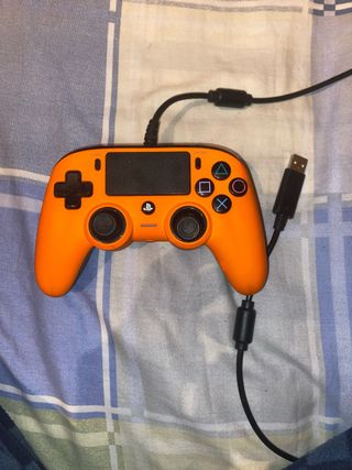 Mando Nacon Orange PS4/PC