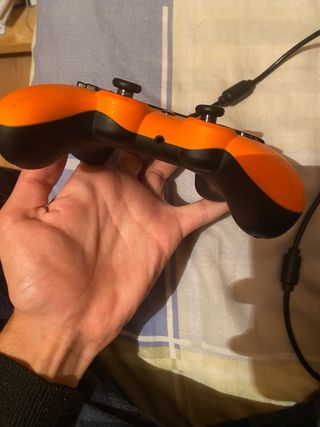 Mando Nacon Orange PS4/PC