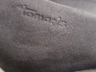 Zapatos de tacón Tamaris grises ante