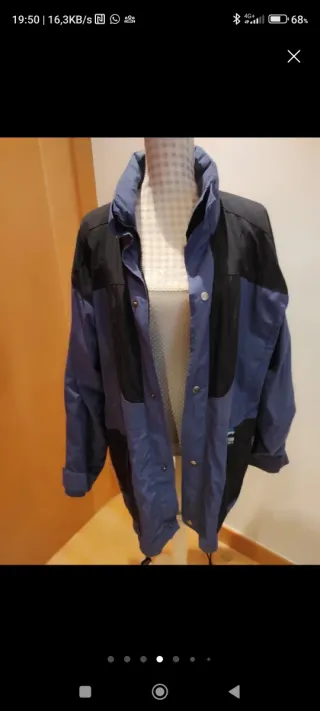 Parka Mountain Negra y Azul