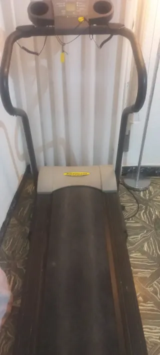 Cinta de correr BH Fitness