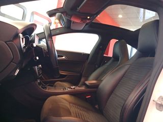 MERCEDES -BENZ CLA 220 2.2CDI / 170CV AUTO / 2019