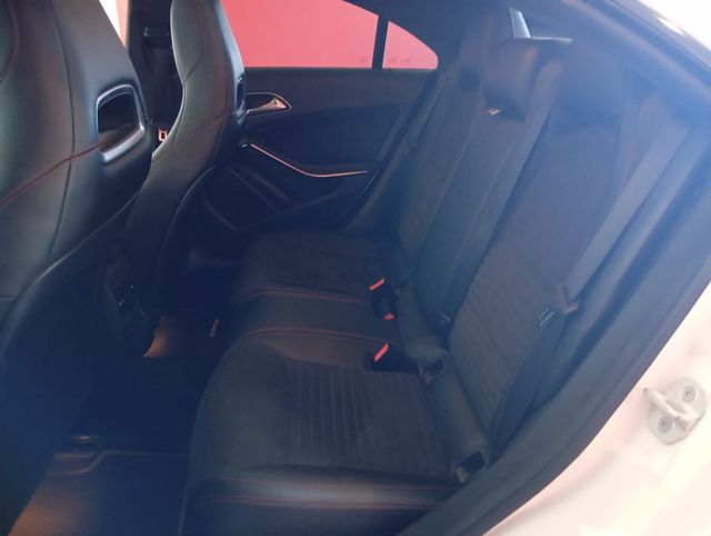 MERCEDES -BENZ CLA 220 2.2CDI / 170CV AUTO / 2019