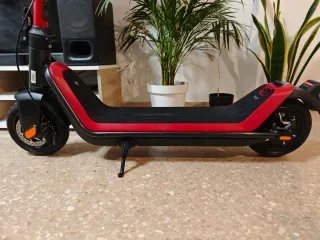 Niu KQi3 Sport Patinete Eléctrico Rojo