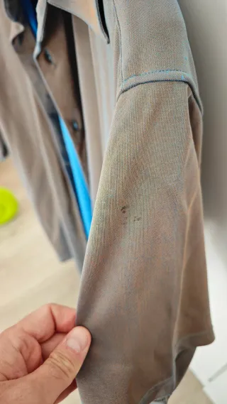 Camisa hombre Talla L brillante