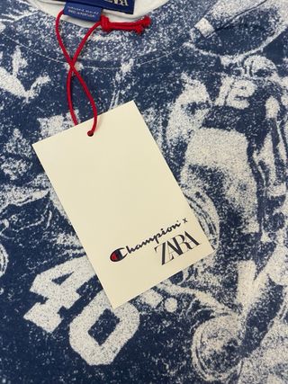 Camiseta Champion x Zara 