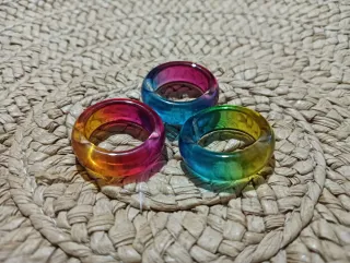 Anillos de fantasía de resina