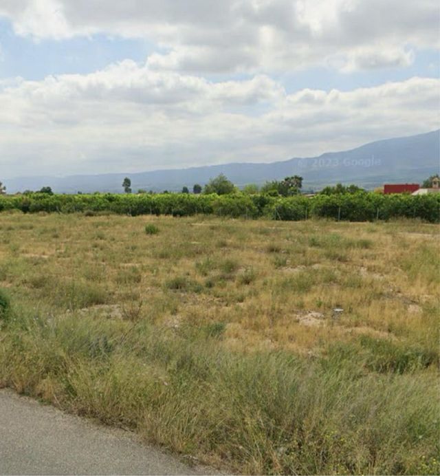 Parcela rústica con agua trasvase