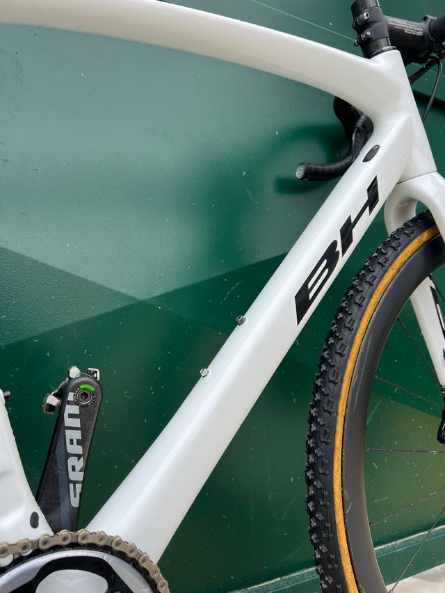 BH RX Team- bici de Carbono con Ruedas Carbono