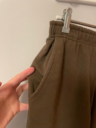 Chándal Pull & Bear verde oliva