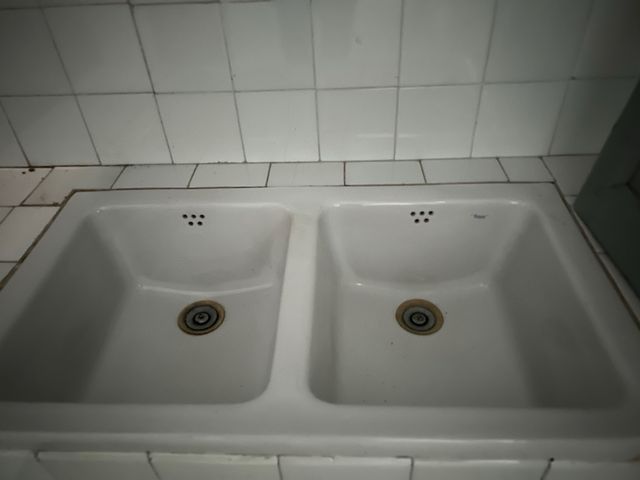 Fregadero doble ROCA blanco loza