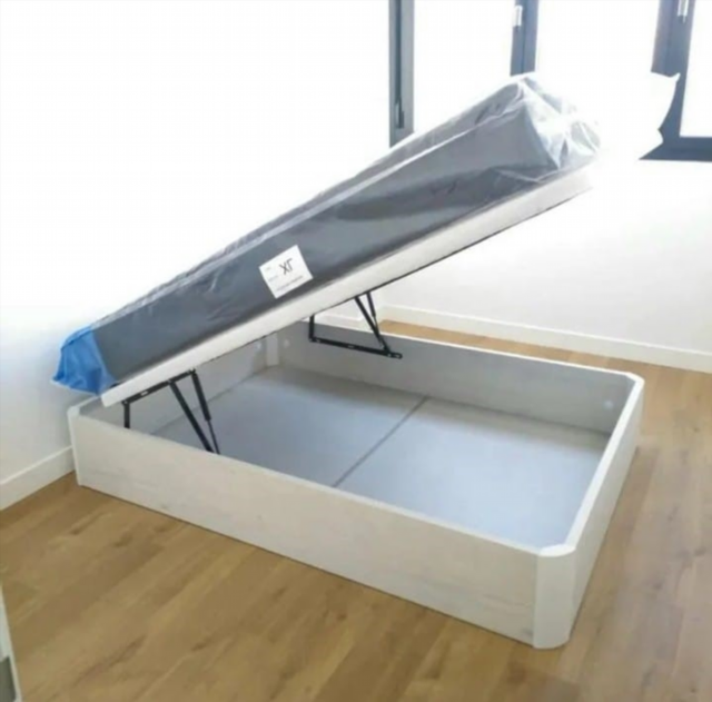 Canapé canapé canapé canapé canapé canapés