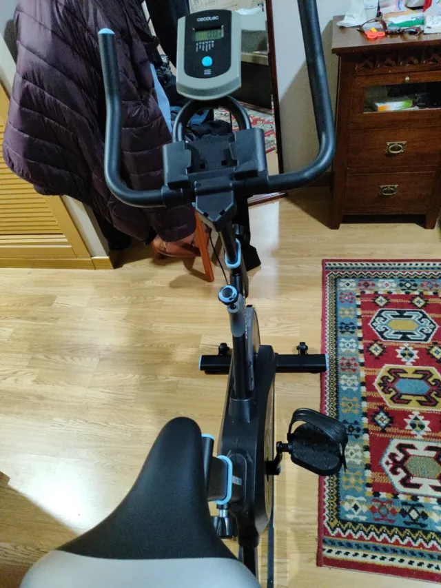 Bici de Spinning Cecotec Drumfit Indoor nueva