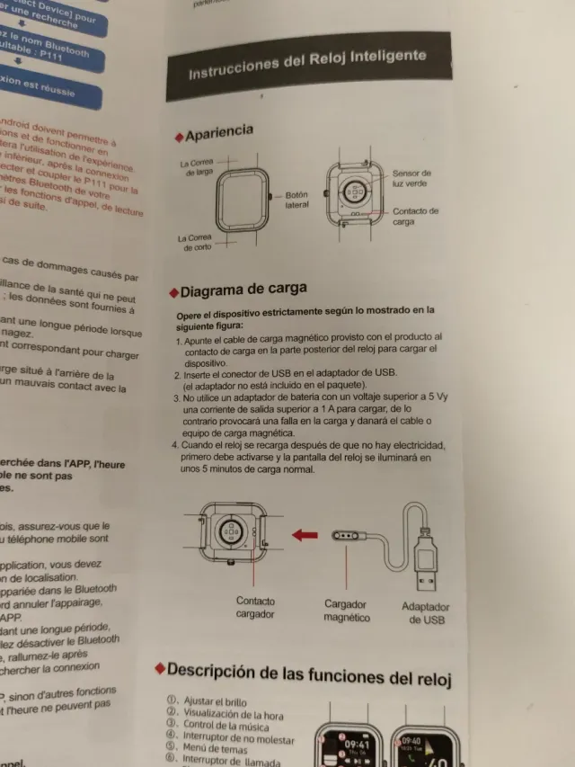 Smartwatch dorato con cinturini intercambiabili