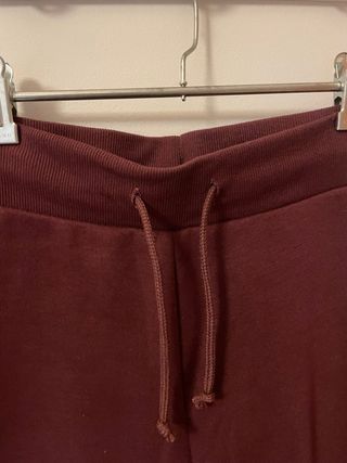 Chándal rojo Primark