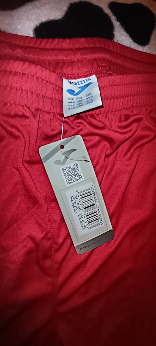 Pantalón corto Joma rojo