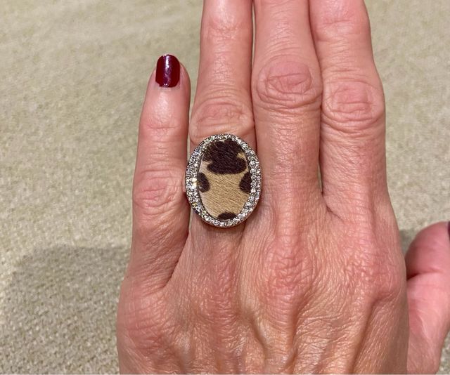 Conjunto Pendientes y Anillo Animal Print