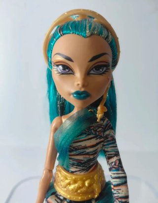 Muñeca Monster High Cleo De Nile Nefera