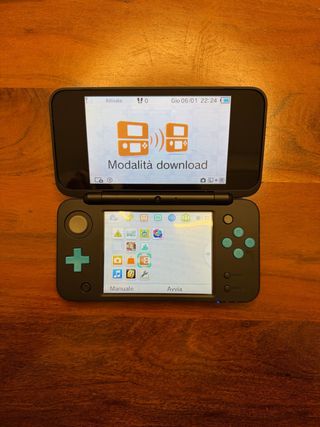 Nintendo New 2DS XL Nero e Turchese
